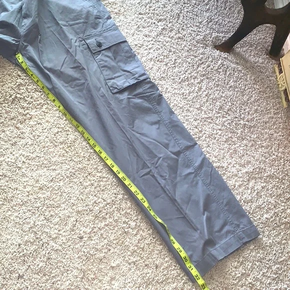 NEW⭐️DOCKERS⚓️Cargo Pants 42 X 32 Gray😎 - Picture 7 of 13